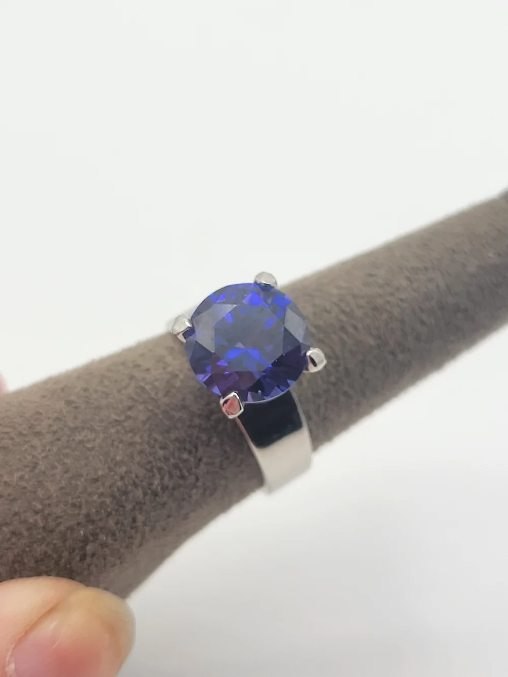 Sterling Silver With Simulated Tanzanite Ring Size 6.75
